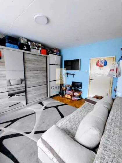 10. avijatičara | 4zida.rs