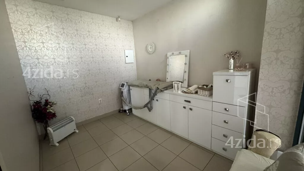 Сдается коммерческое помещение, Partizanska, 900€, 94m² — фото