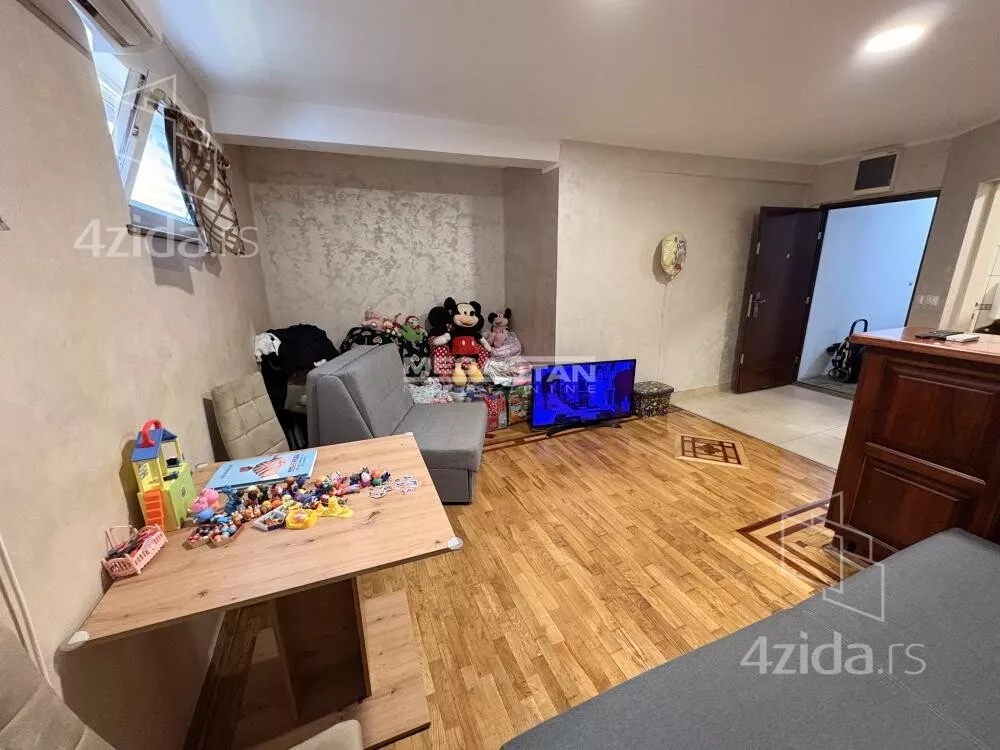 Garsonjera | 4zida