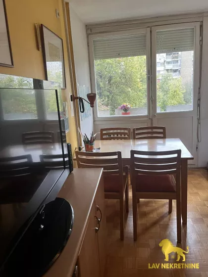 ŠEKSPIROVA | 4zida.rs