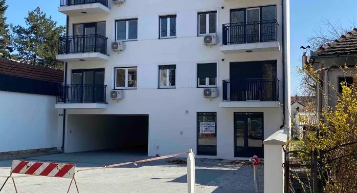 Poslovni prostor | 4zida