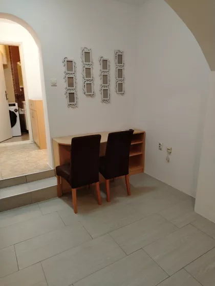 Petra Drapšina | 4zida.rs