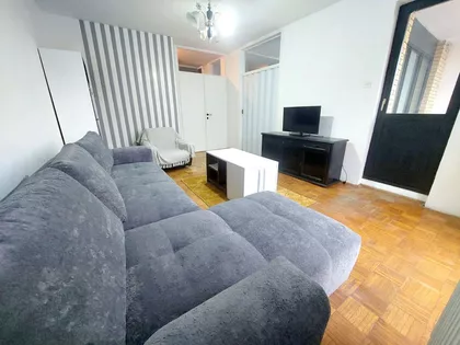 Varšavska 38 | 4zida.rs