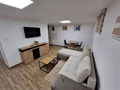 Zlatarićeva 26 | 4zida.rs