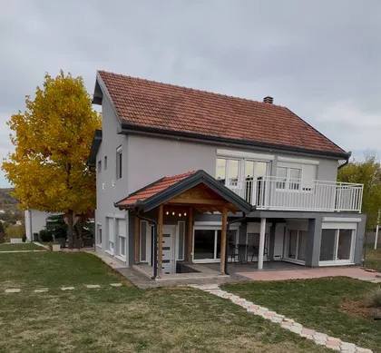 Boška Sremca | 4zida.rs