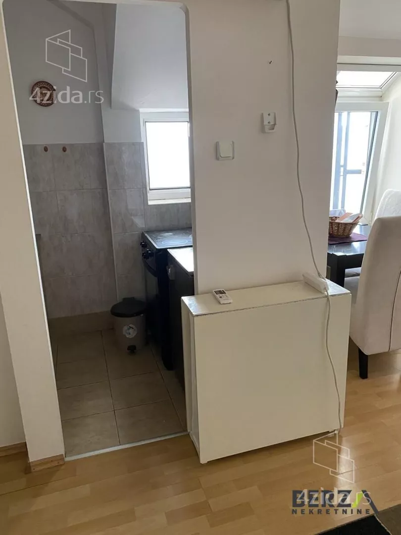 Garsonjera | 4zida