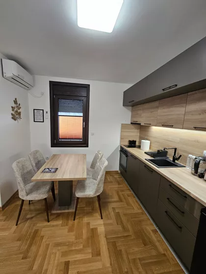 Beogradska 25 | 4zida.rs