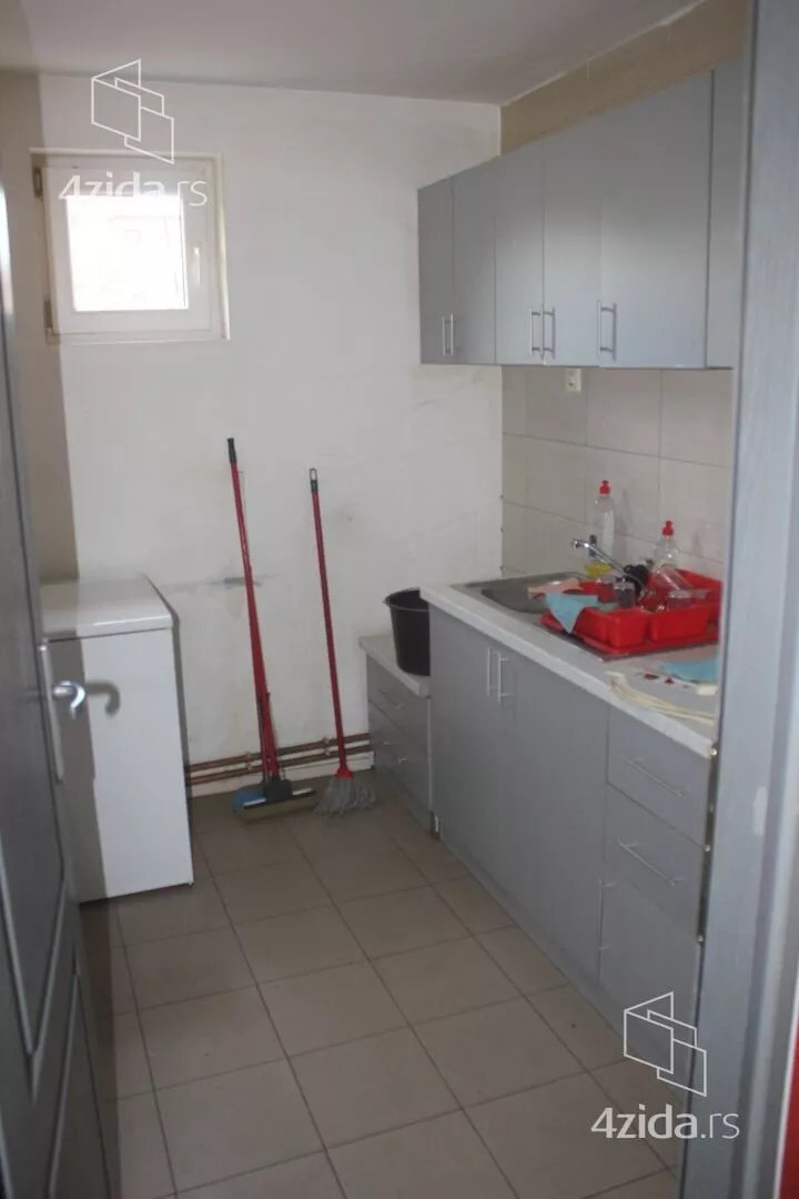 4-etažna kuća | 4zida