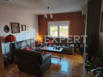 Ratka Sofijanića | 4zida.rs