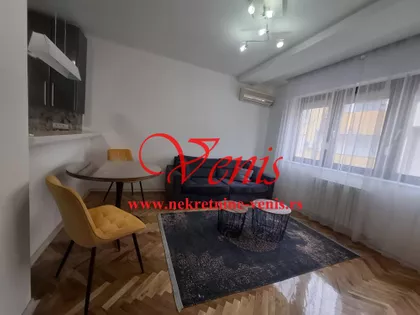 Devet Jugovića | 4zida.rs