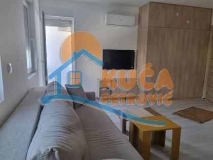 Mavrovska | 4zida.rs