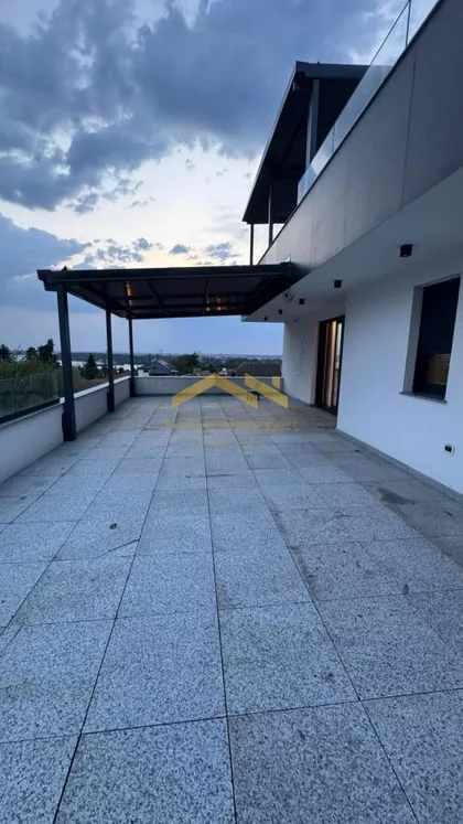 Sremska Kamenica | 4zida.rs