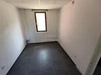 Lokal | 4zida