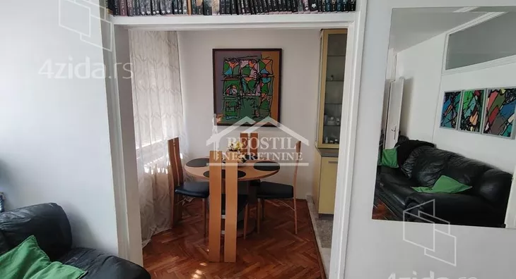 Troiposoban stan | 4zida