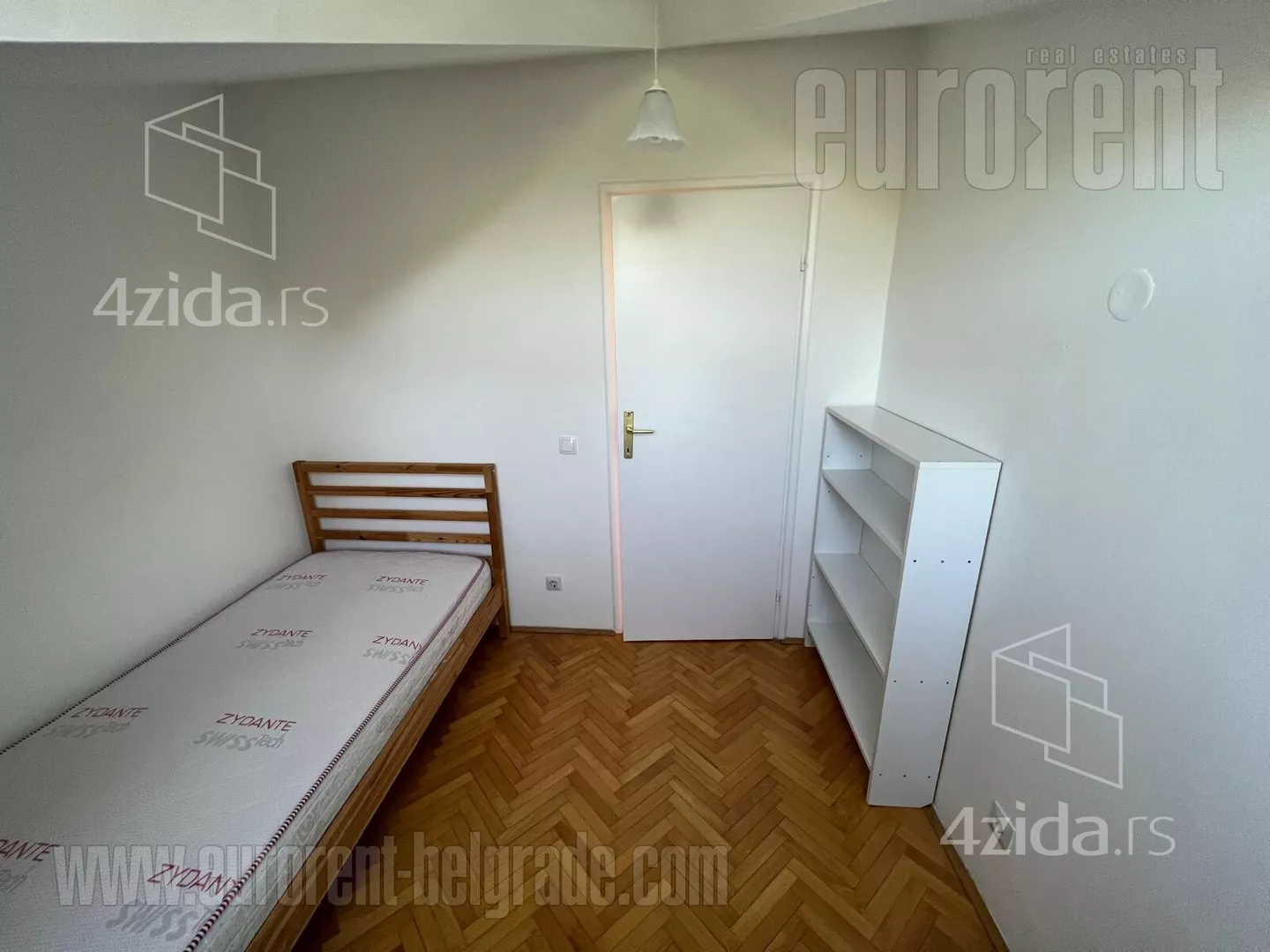 Četvoroiposoban stan | 4zida