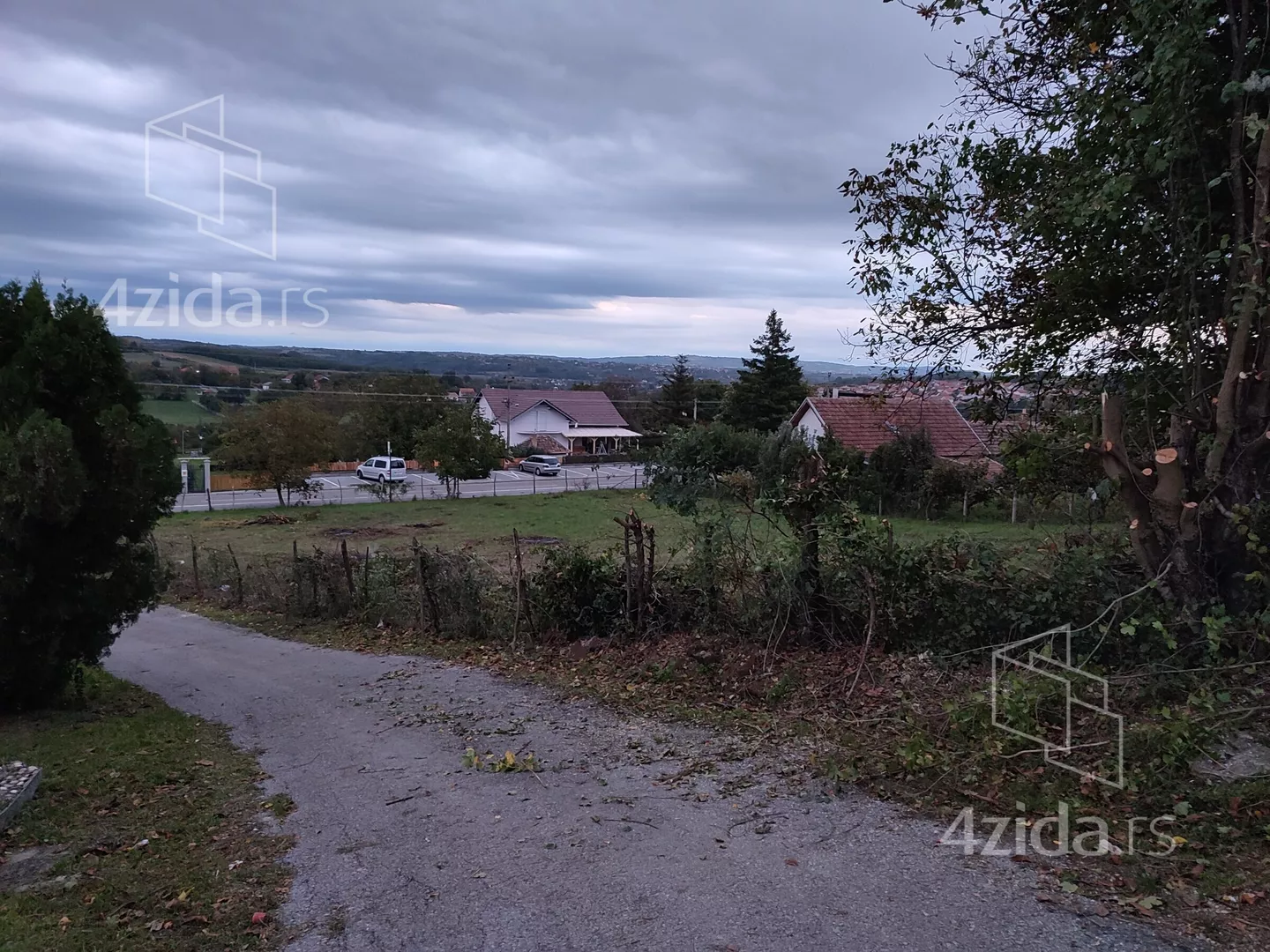 Građevinsko zemljište | 4zida