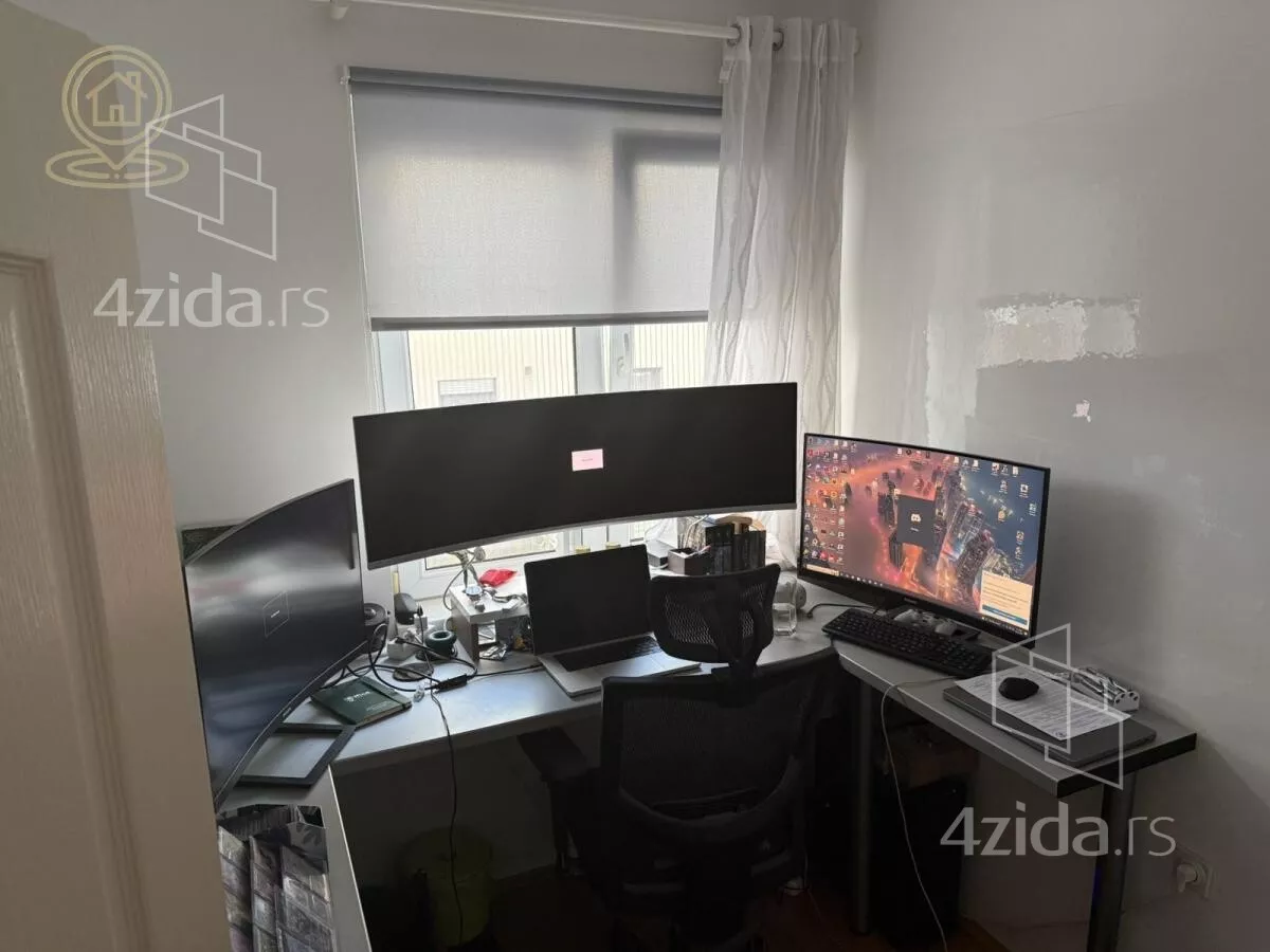 Dvoiposoban stan | 4zida