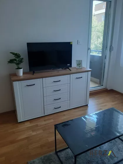 Šonsi | 4zida.rs