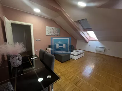 Vašarište | 4zida.rs