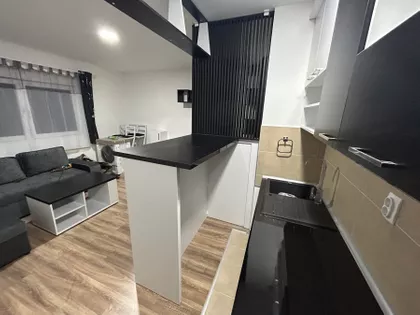 Olivere Marković | 4zida.rs