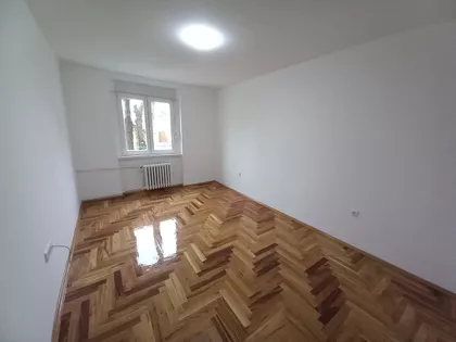 Železnička stanica | 4zida.rs