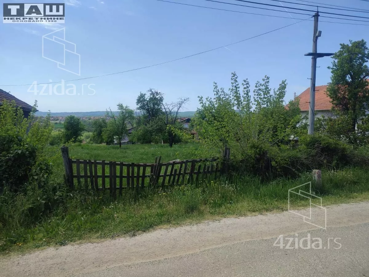 Plac | 4zida