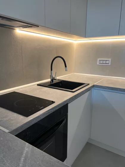 Heroja Pinkija | 4zida.rs