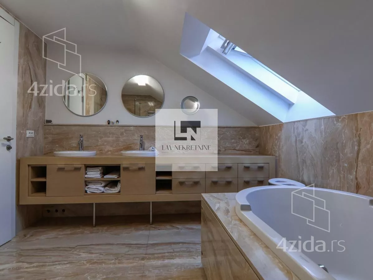 Kuća | 4zida