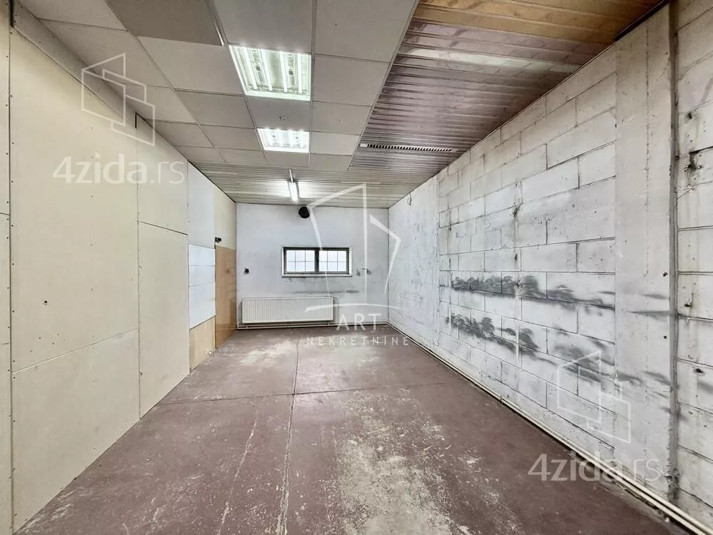 Poslovni prostor | 4zida