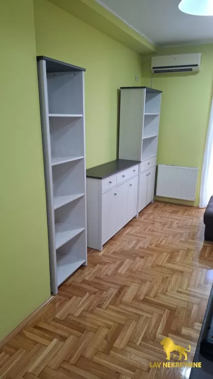 KOSTE RACINA | 4zida.rs