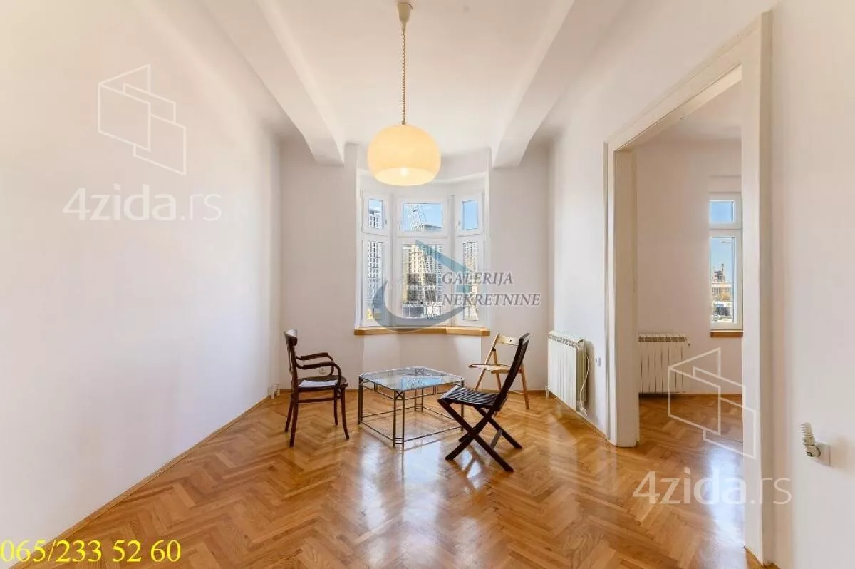 Četvoroiposoban stan | 4zida