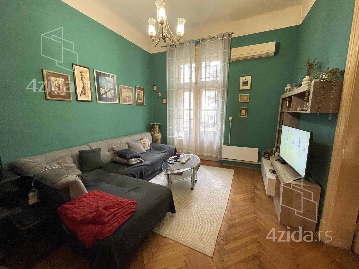 Trosoban stan na prodaju, Resavska, 369.000€, 79m² — fotografija