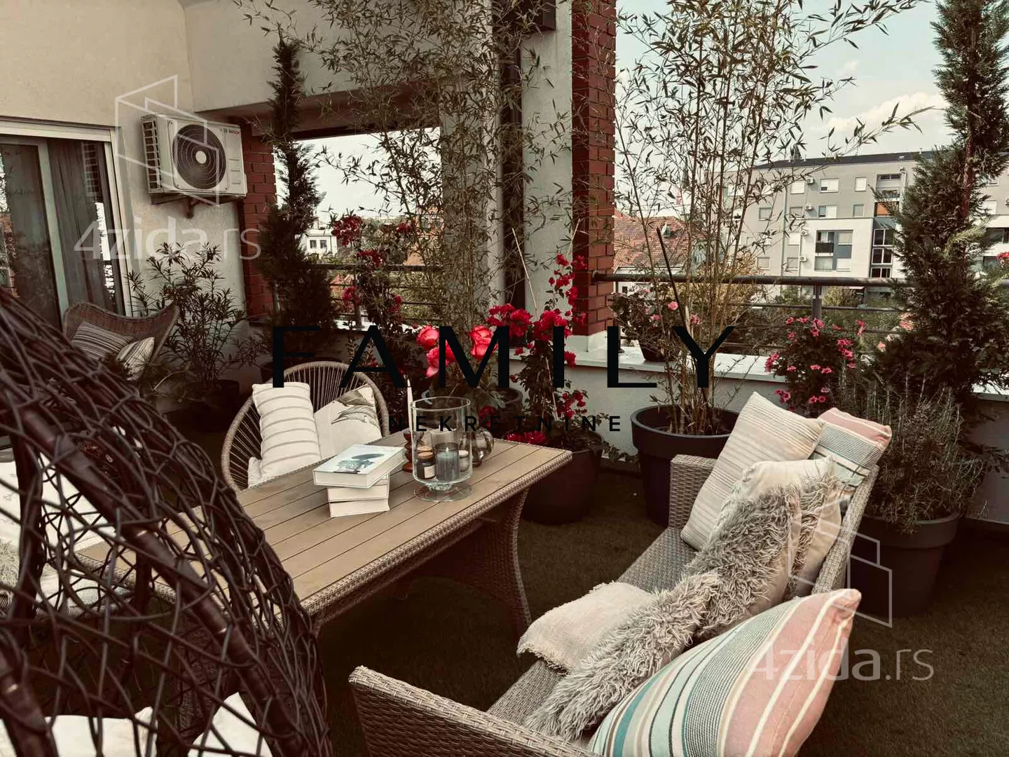 Četvorosoban stan | 4zida