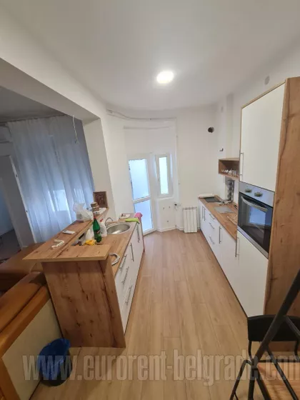 SKUPŠTINA | 4zida.rs