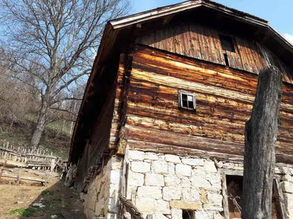 Semegnjevo | 4zida.rs