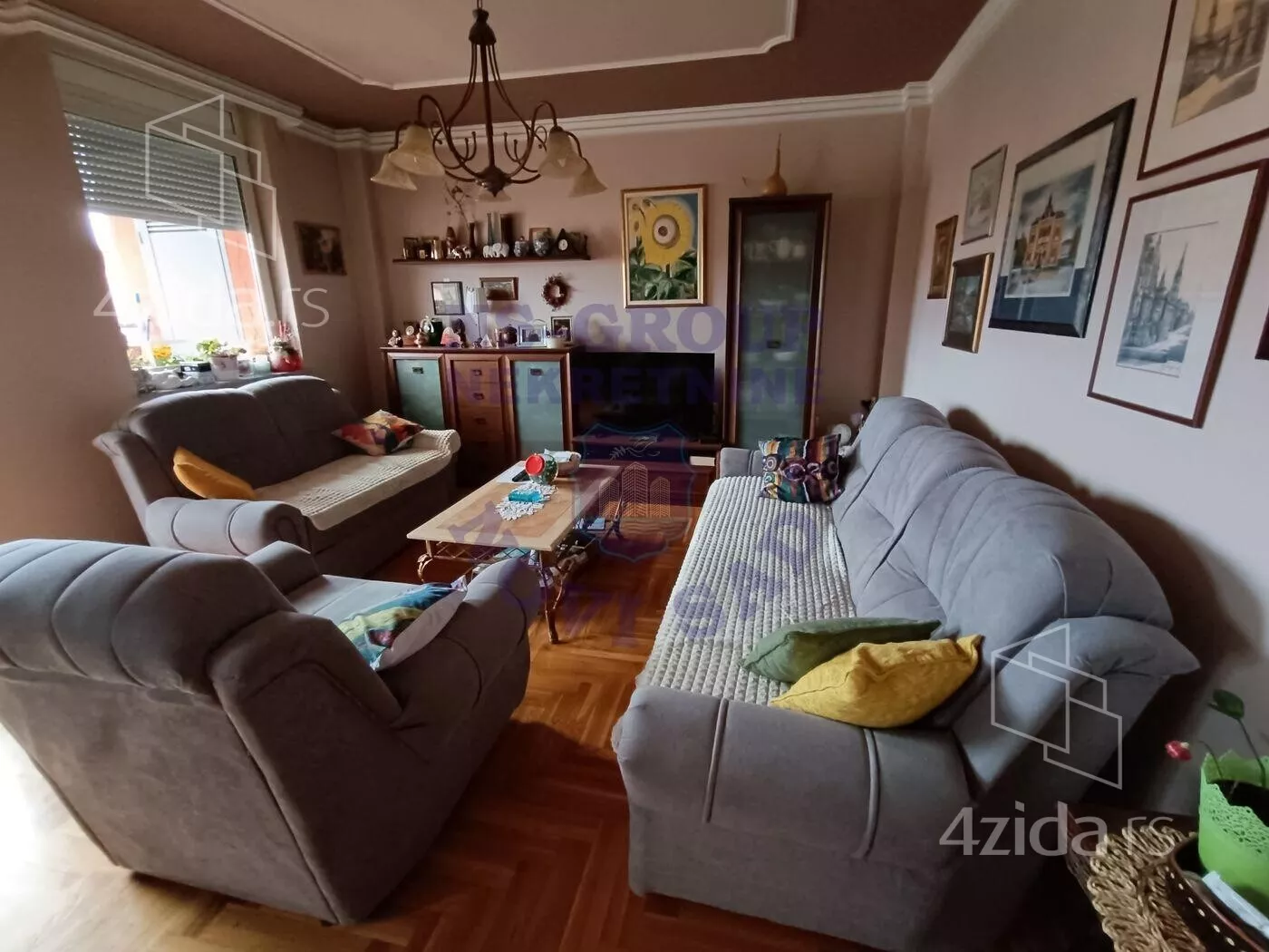 Petosoban stan | 4zida