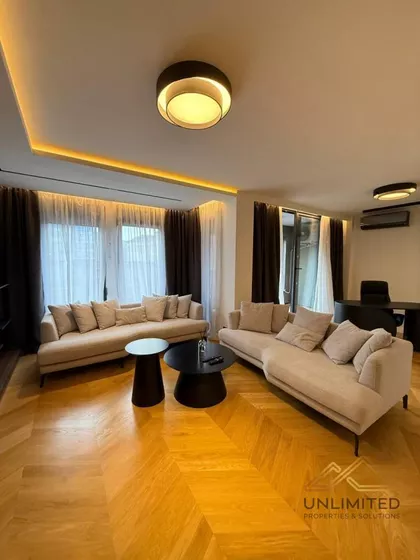 Klinički Centar | 4zida.rs