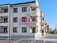 Altina, Zemun opština, Beograd | 4zida.rs