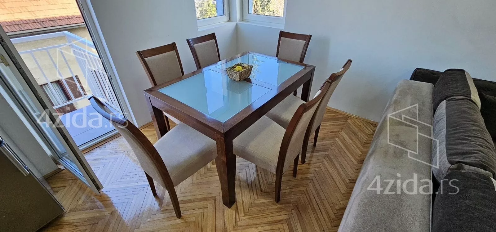 Trosoban stan | 4zida