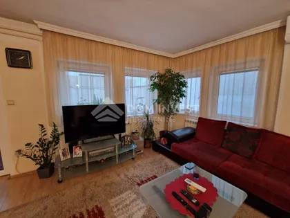 Ugrinovačka | 4zida.rs