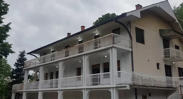 3-etažna kuća | 4zida