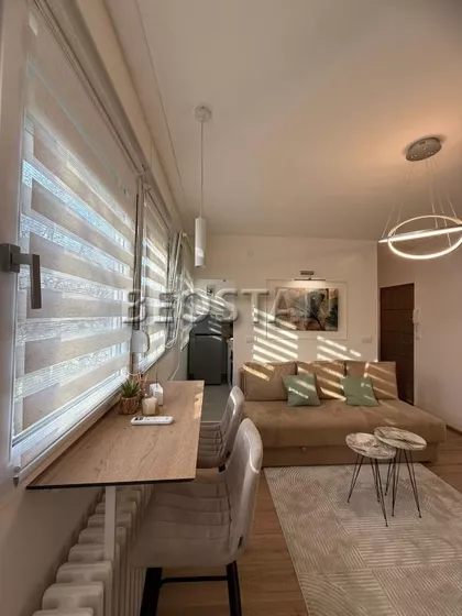 Narodnih heroja | 4zida.rs