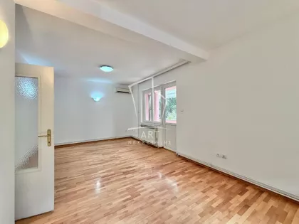 Kronštatska | 4zida.rs
