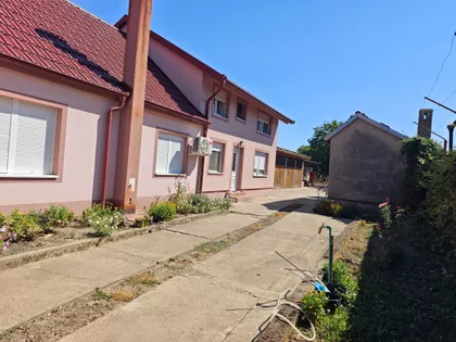 Hrtkovci | 4zida.rs