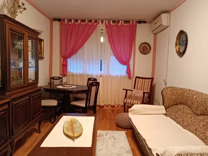 Kanarevo Brdo 7B | 4zida.rs