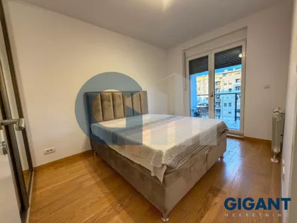 Uroša Martinovića | 4zida.rs