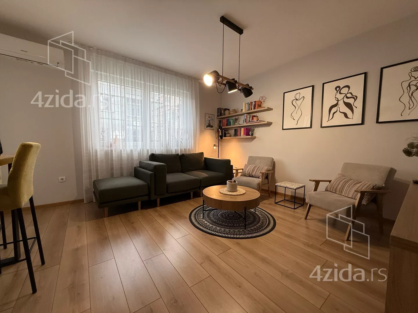 Dvoiposoban stan | 4zida