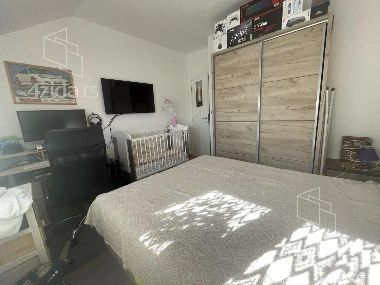 Dvoiposoban stan | 4zida