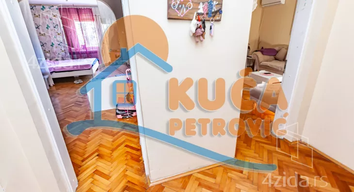 4-etažna kuća | 4zida