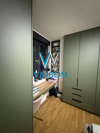 Milana Koma | 4zida.rs